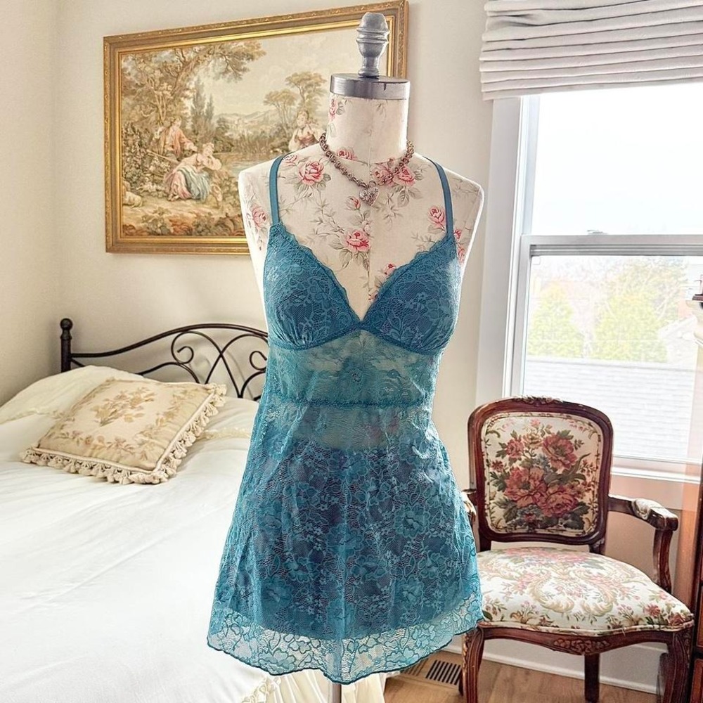 Y2K teal blue lace going‎ out top Linea Donatella size medium